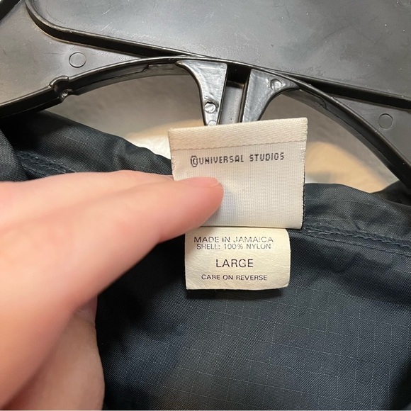 Universal Studios Vintage Hollywood Square Rain Hooded Jacket unisex Black LG - Picture 4 of 9